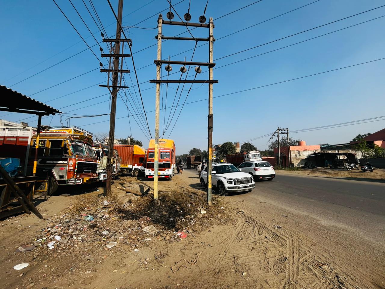 Amloh Road access to the N.S. Engineering Works workshop